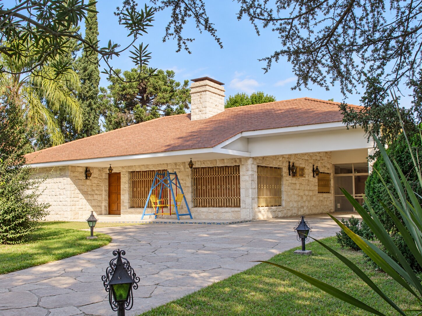 Casa en venta, 3 dormitorios, Funes, garita 12