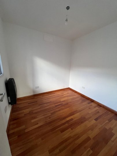 Departamentos de pasillo - Rosario - Venta