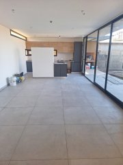Casas - Funes - Venta