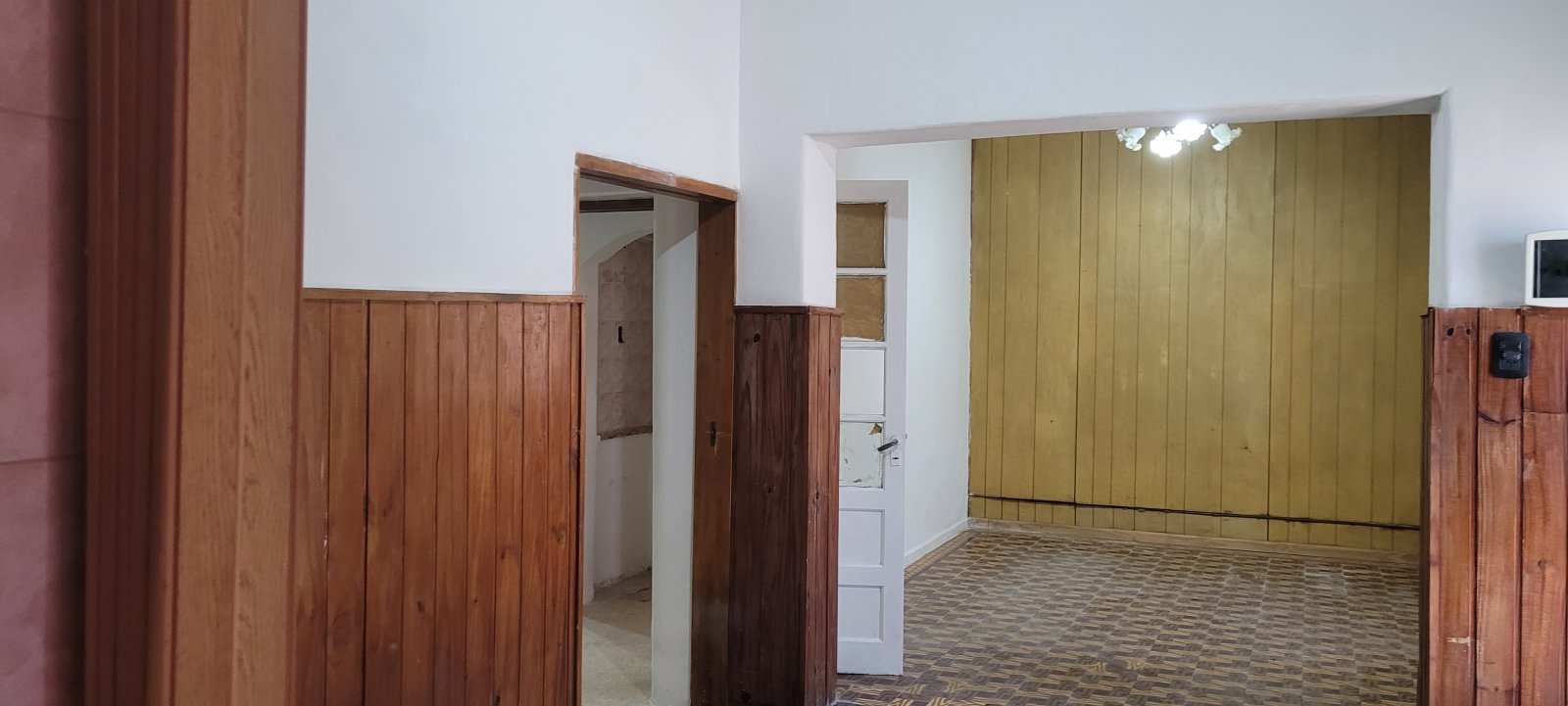 CASA AL FRENTE CON COCHERA. DISPONIBLE. ESCRITURACION INMEDIATA. BARRIO LUDUEÑA.RETASADA — foto 13