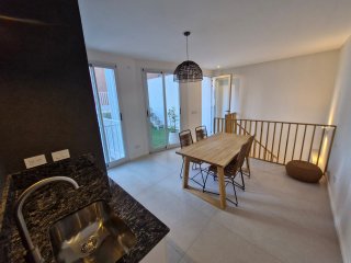 Departamentos de pasillo - Rosario - Venta