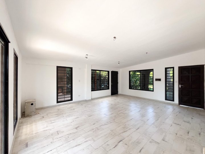 Casas - Funes - Venta