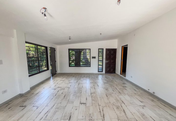 Casas - Funes - Venta