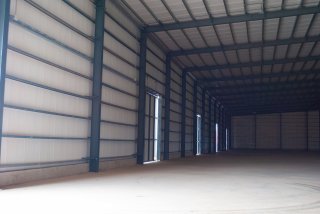 Galpones / Depósitos - Funes - Alquiler