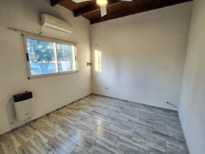 Casas - Roldan -  Alquiler