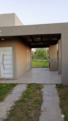 Casas - Roldan -  Alquiler