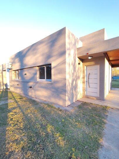 Casas - Roldan -  Alquiler