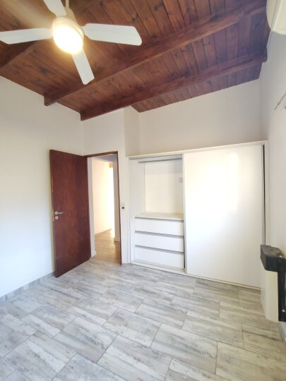 Casas - Roldan -  Alquiler