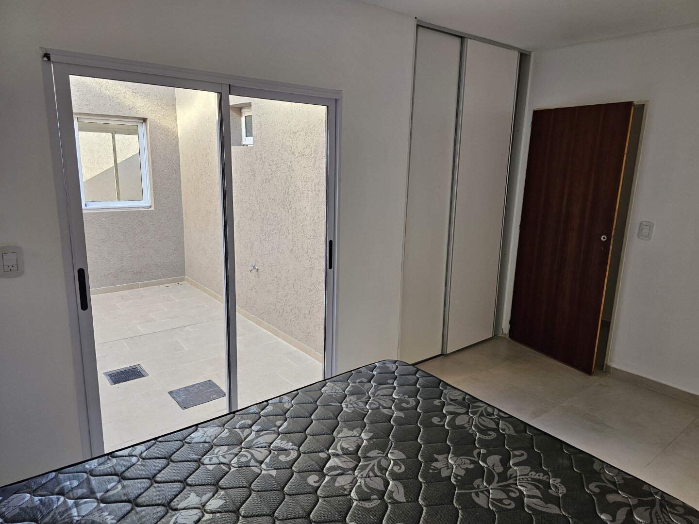 Casa de dos dormitorios + cochera cubierta - A estrenar, financiada en 50 meses !!! — foto 11
