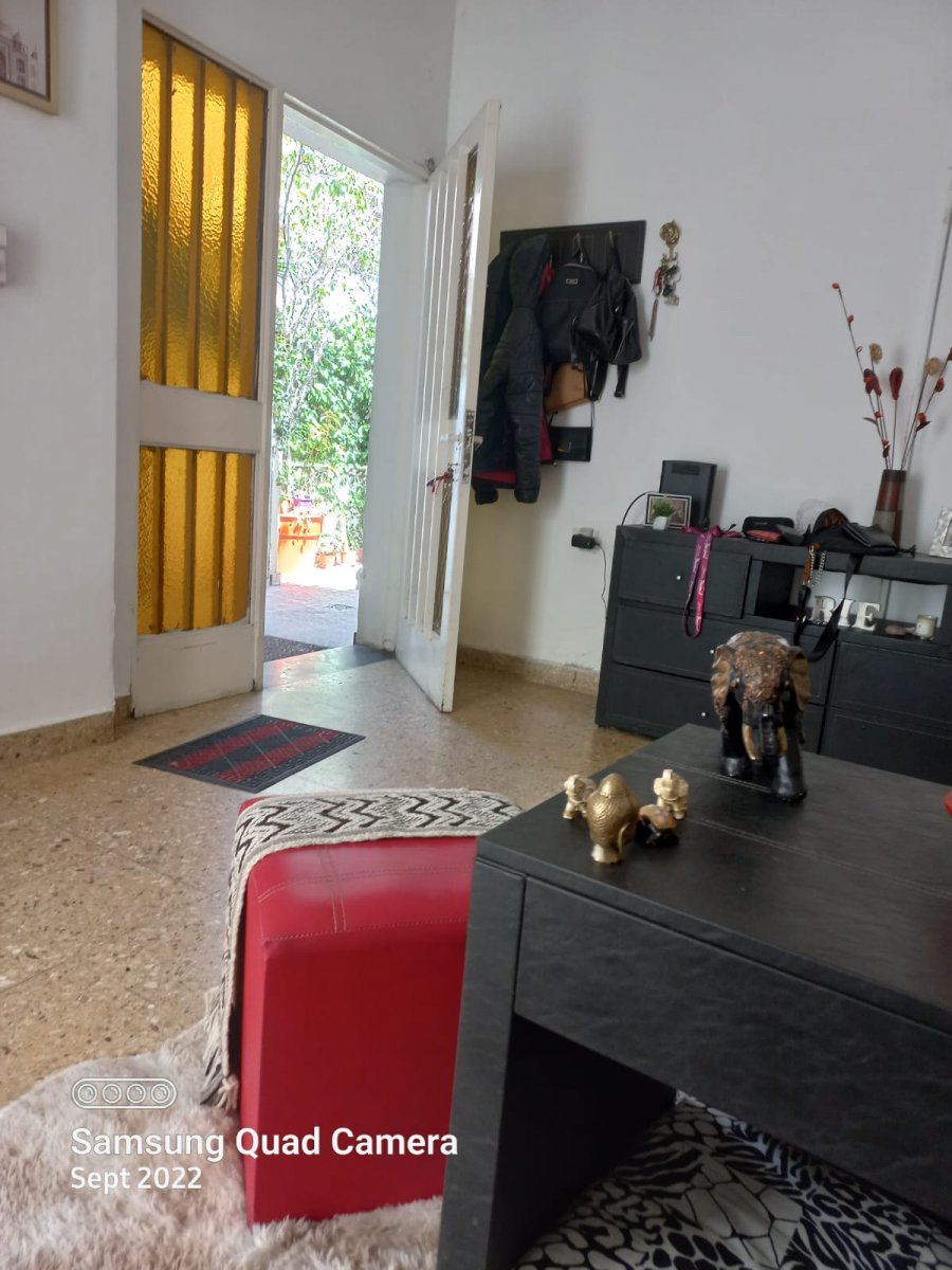 Casa al Frente 3 Dormitorios- Barrio Sarmiento OPORTUNIDAD UNICA!!!! — foto 4