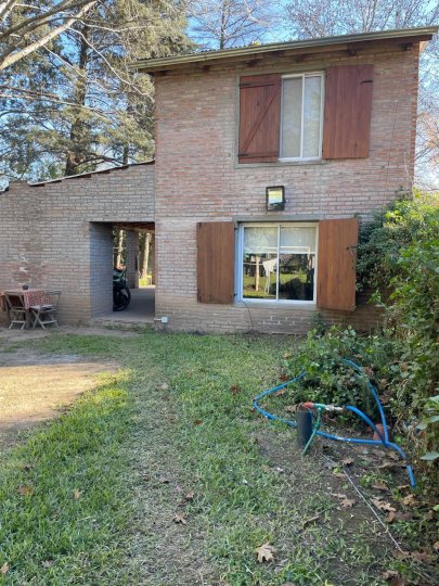 Casas - Funes - Venta
