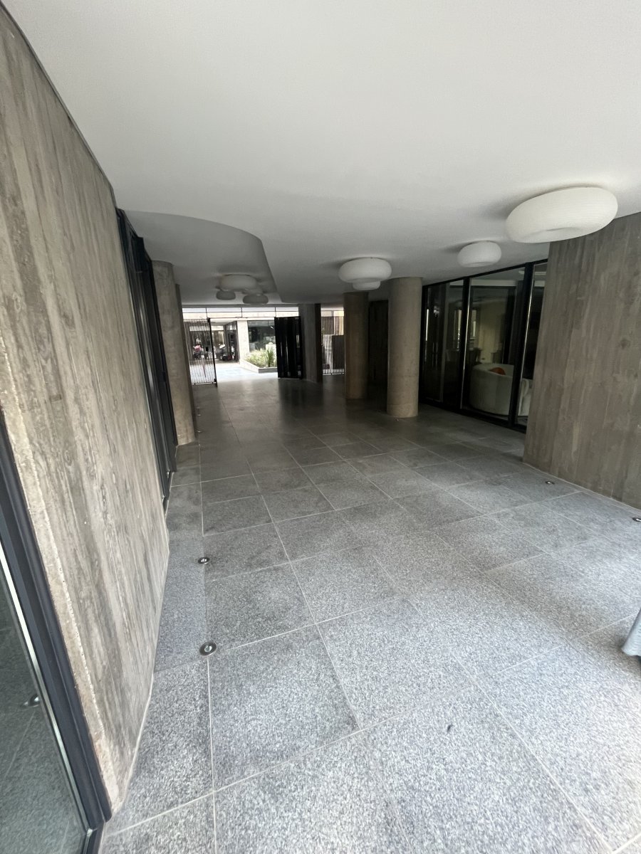 ALQUILER. URQUIZA 1950. DEPTO 1 DORM CON PATIO.COCHERA. — foto 2