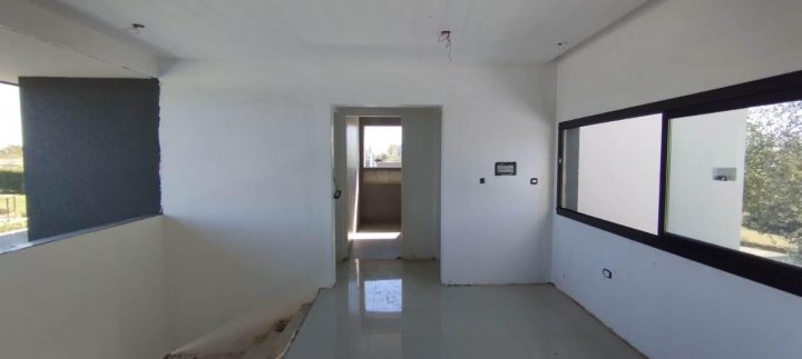 Casas - Roldan - Venta