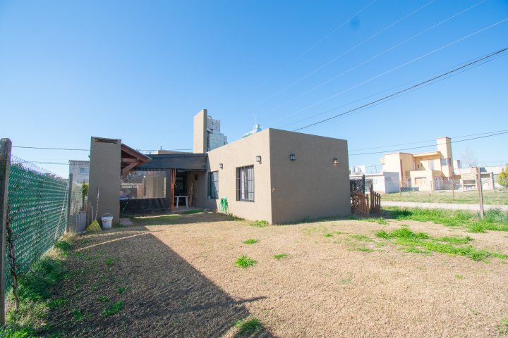 Casas - Roldan - Venta