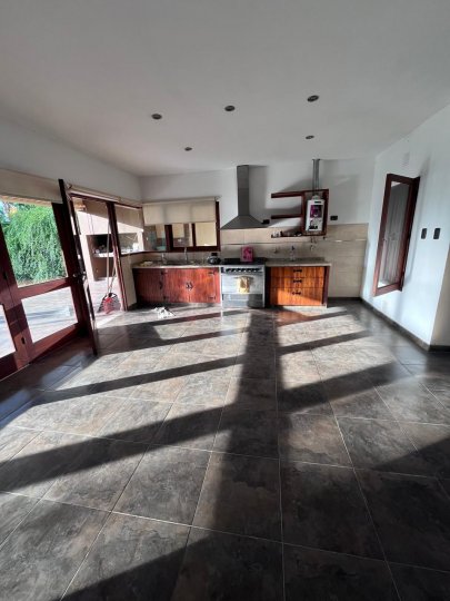 Casas - Roldan -  Alquiler