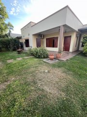 Casas - Roldan -  Alquiler