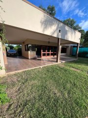 Casas - Roldan -  Alquiler
