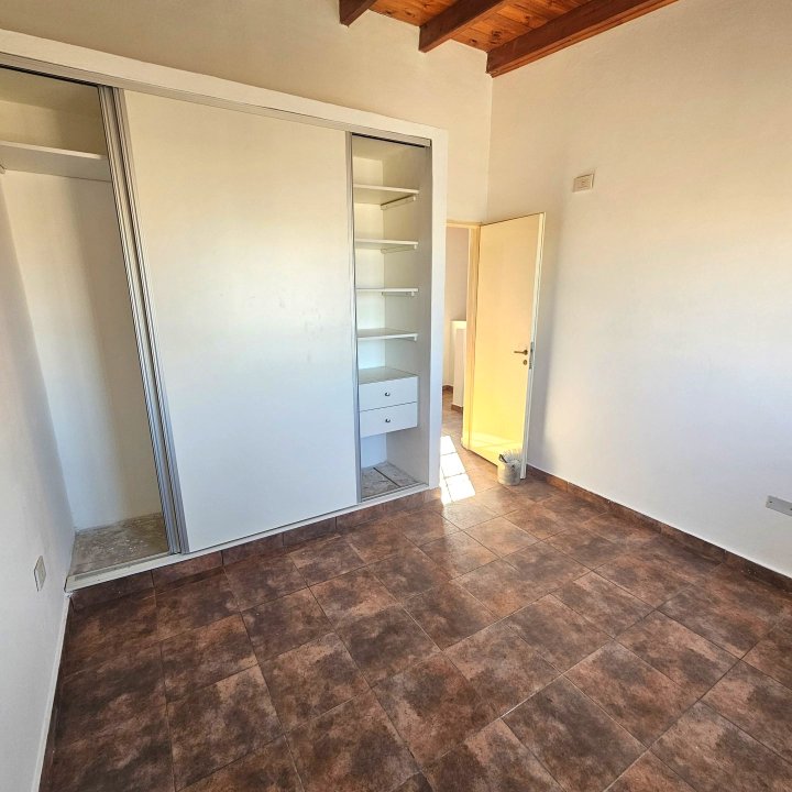 Casas - Funes -  Alquiler