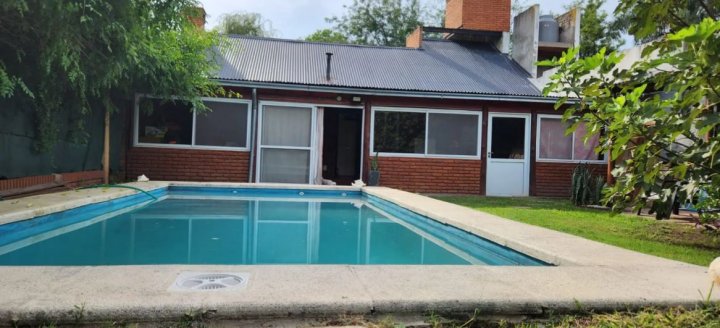Casas - Funes - Venta