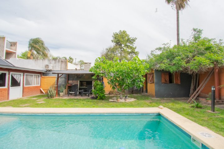 Casas - Funes - Venta
