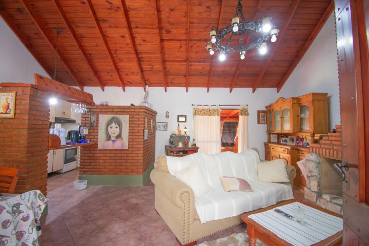 Casas - Funes - Venta