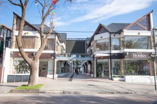 Oficinas - Funes - Venta