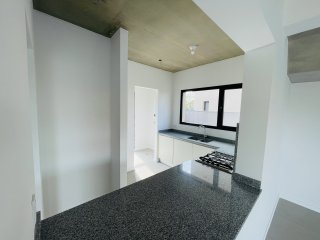 Casas - Funes - Venta