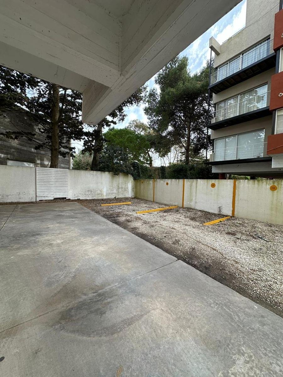14 de 15