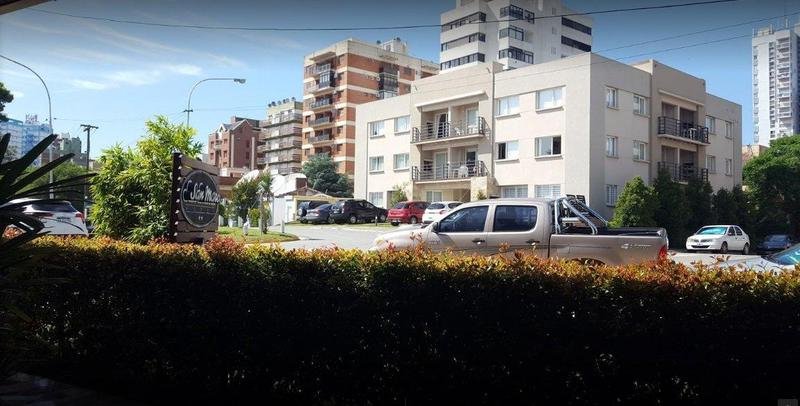 8 de 13