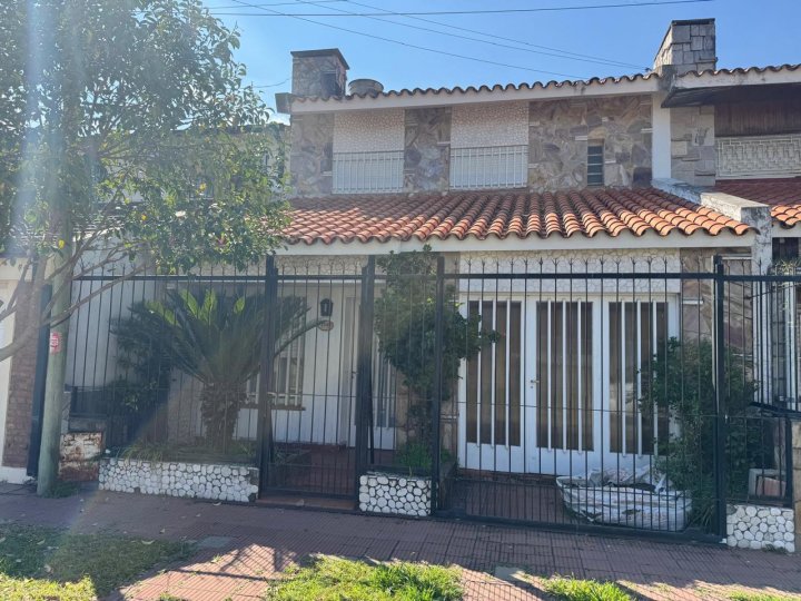 Casas - Luduea ,est. - Venta