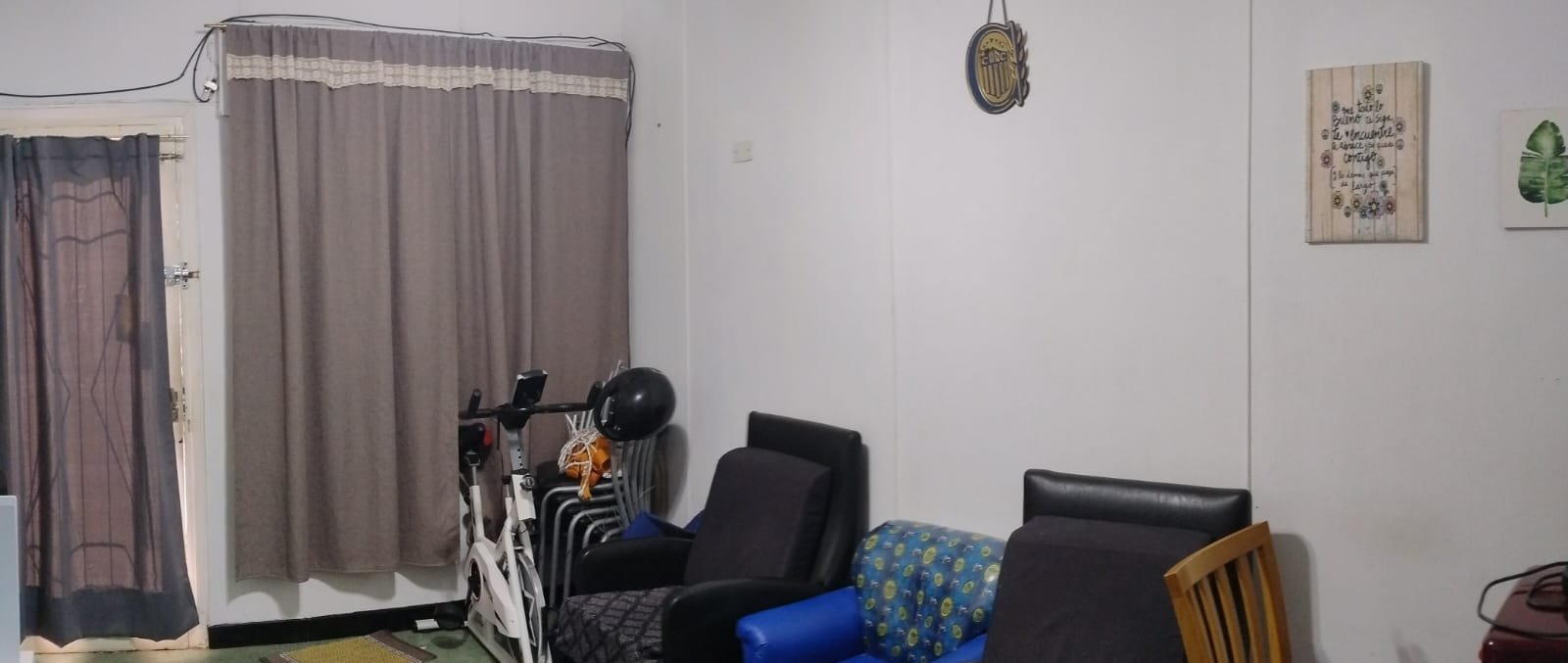 CASA AL FRENTE CON AMBIENTES AMPLIOS Y GRAN PATIO, ALQUILADA.HUMBERTO PRIMO AL 1800 — foto 2