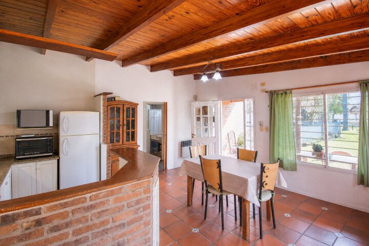 Casas - Funes - Venta