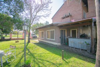 Casas - Funes - Venta