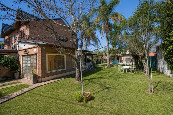 Casas - Funes - Venta