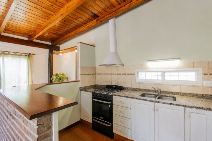 Casas - Funes - Venta