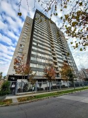 En Venta Comodo Depto 2d+1b / Metro Lo Ovalle