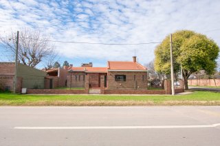 Casas - Funes - Venta