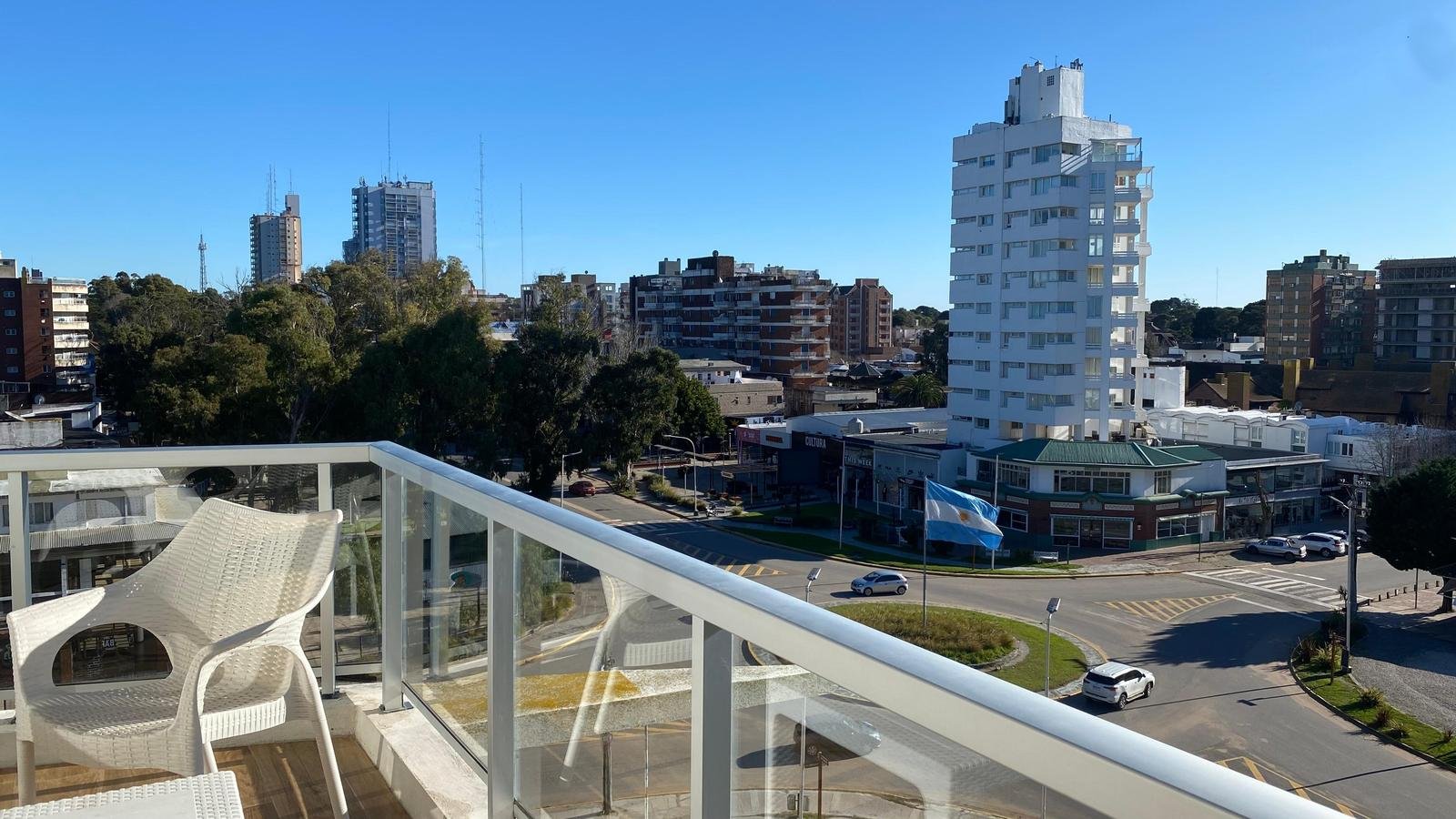 13 de 19