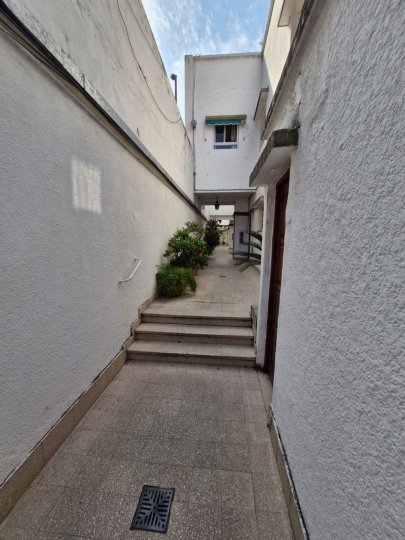 Departamentos de pasillo - Rosario - Venta