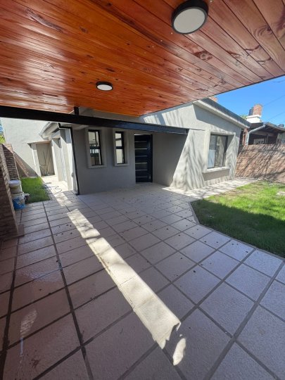 Casas - Funes - Venta