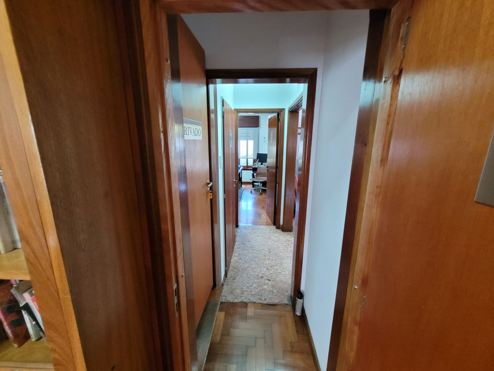 32 de 53