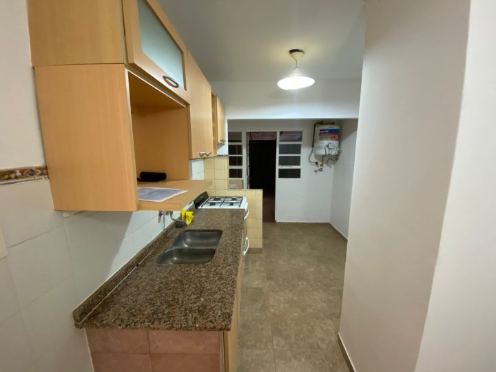 Departamentos de pasillo - Rosario - Alquiler