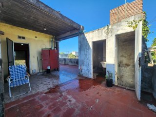 Departamentos de pasillo - Rosario - Venta