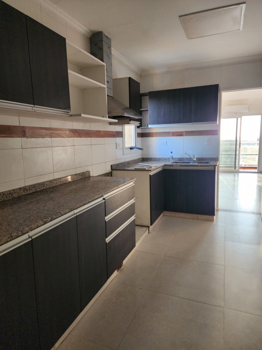 SE ALQUILA DEPARTAMENTO 2 DORMITORIOS PUERTA DE ALCALA POSADAS MISIONES — foto 7