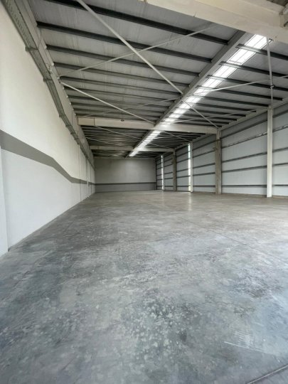 Galpones / Depósitos - Funes - Venta