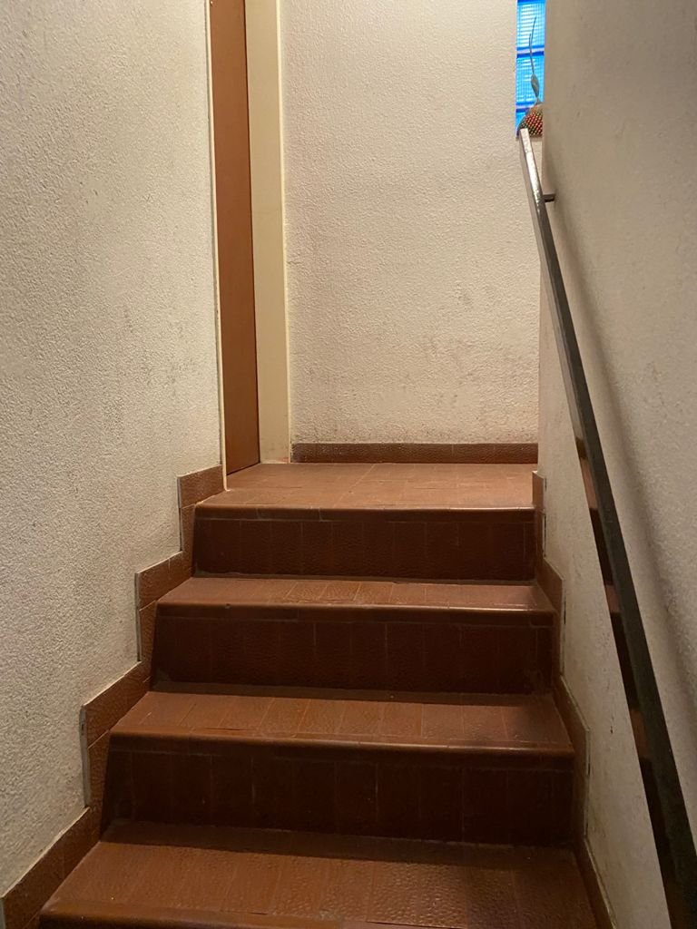 VENTA DEPARTAMENTO 2 DORMITORIOS LA PAZ 1879 ESCALERA 1ER PISO . RETASADO! — foto 5