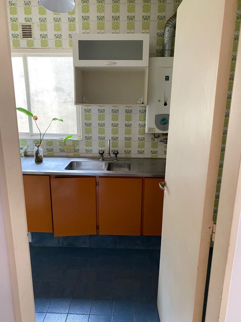 VENTA DEPARTAMENTO 2 DORMITORIOS LA PAZ 1879 ESCALERA 1ER PISO . RETASADO! — foto 9