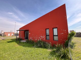 Casas - Funes - Venta