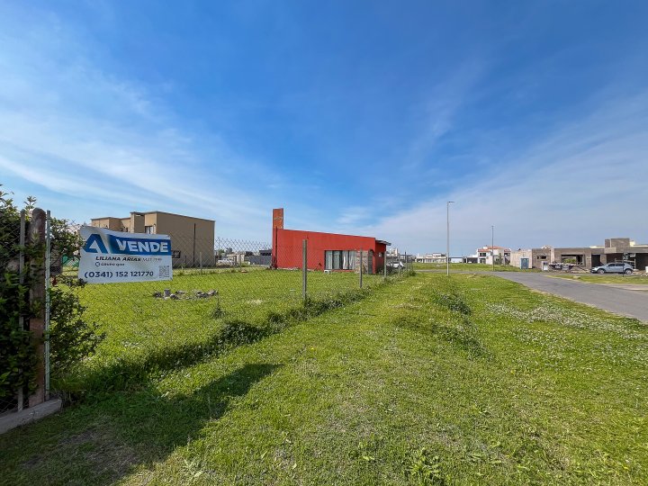 Casas - Funes - Venta