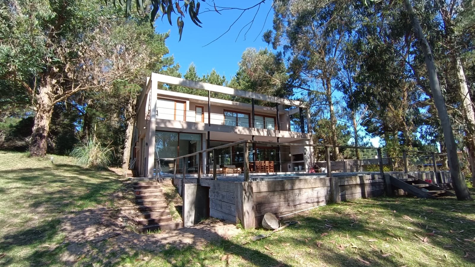 13 de 51